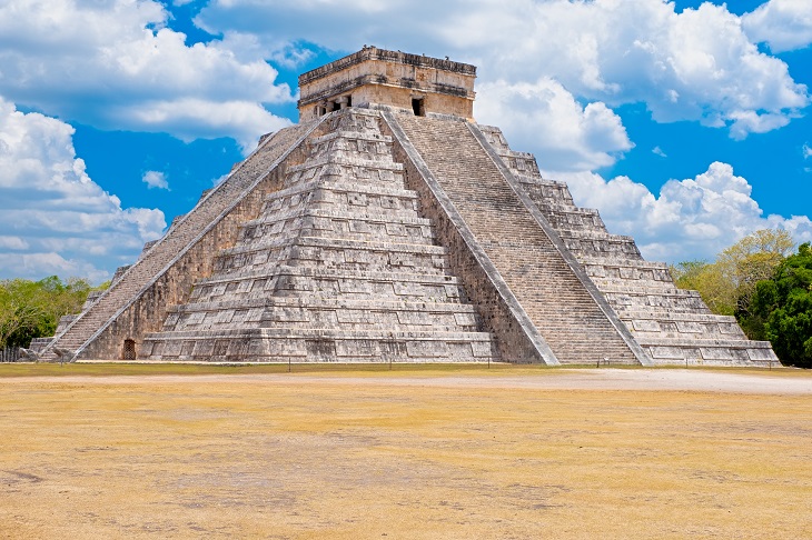 Pyramide des Kukulcan mit 365 Stufen