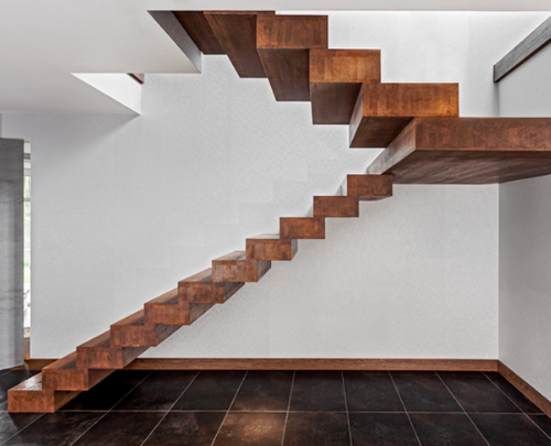 Treppe ohne Geländer